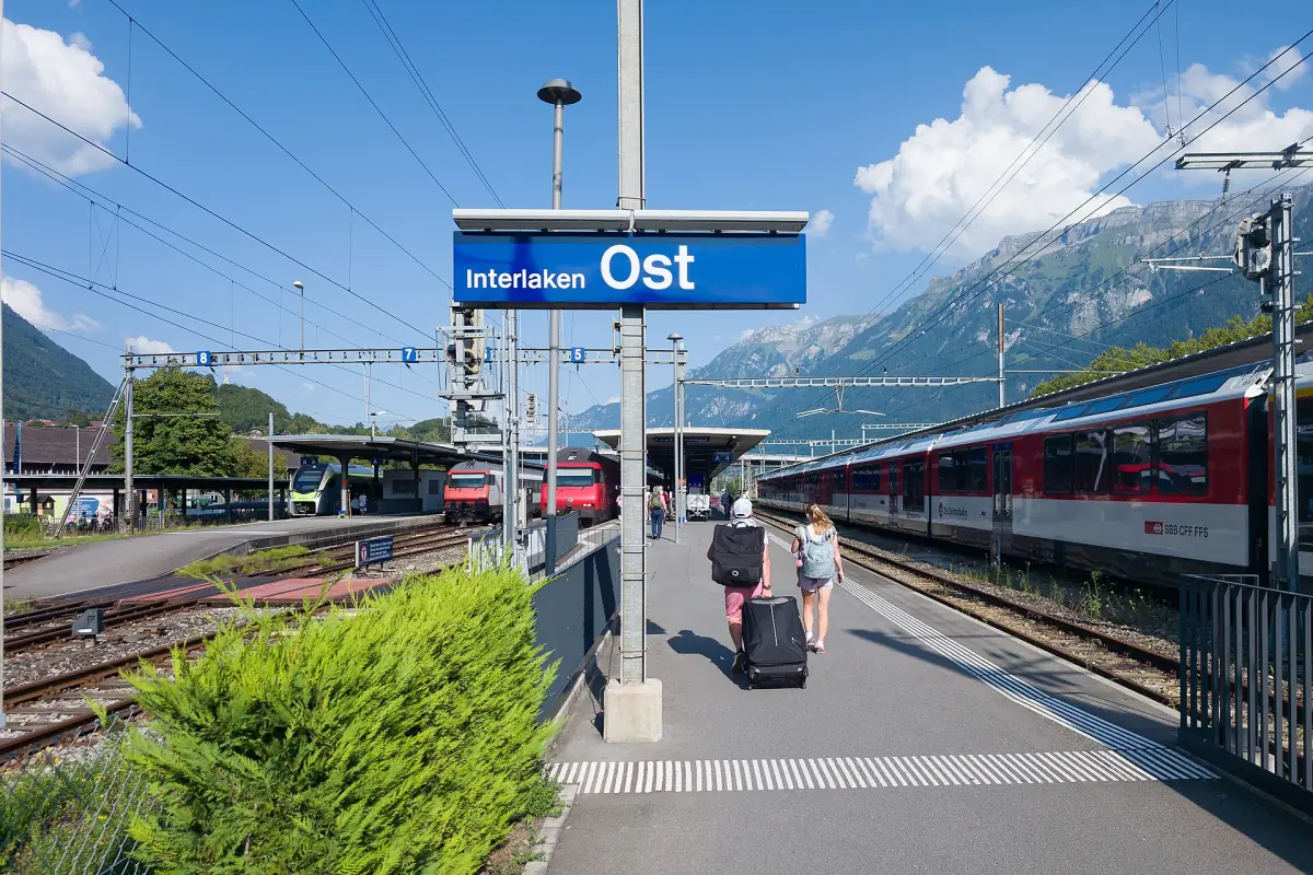Platforms at Interlaken Ost station